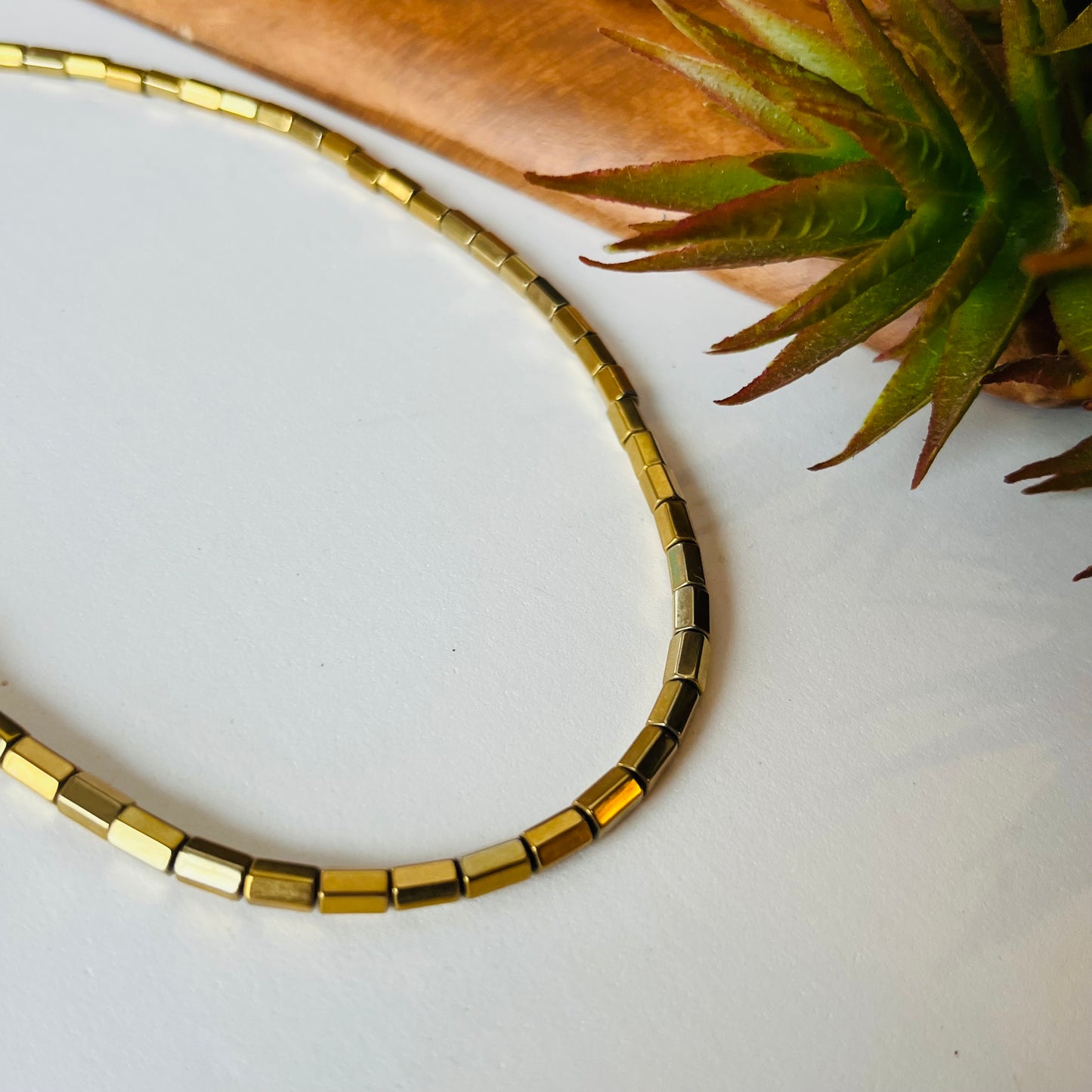 Edge Hematite Necklace