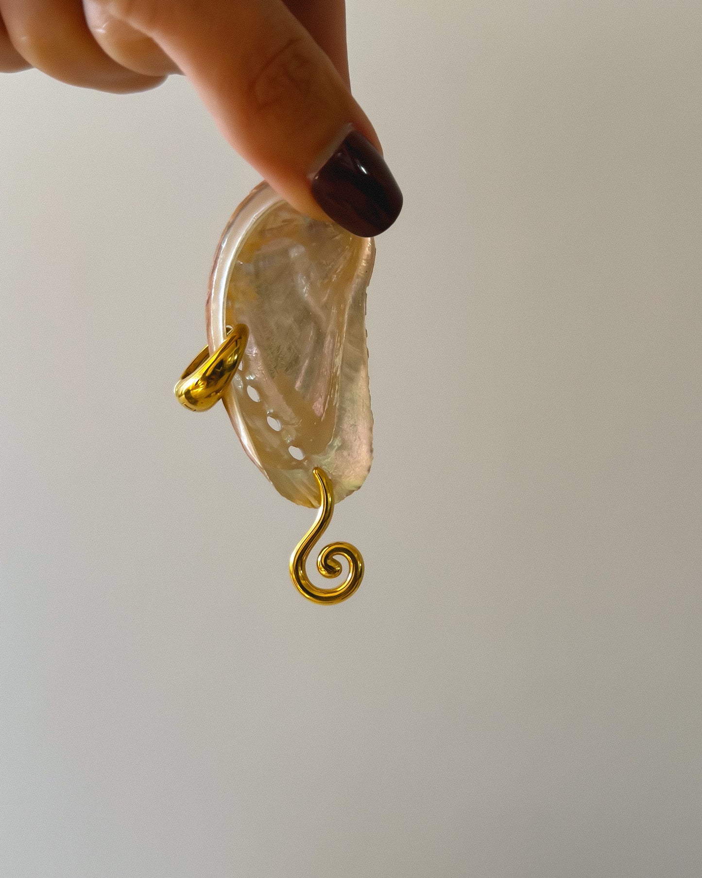 TIDE Stud Earrings