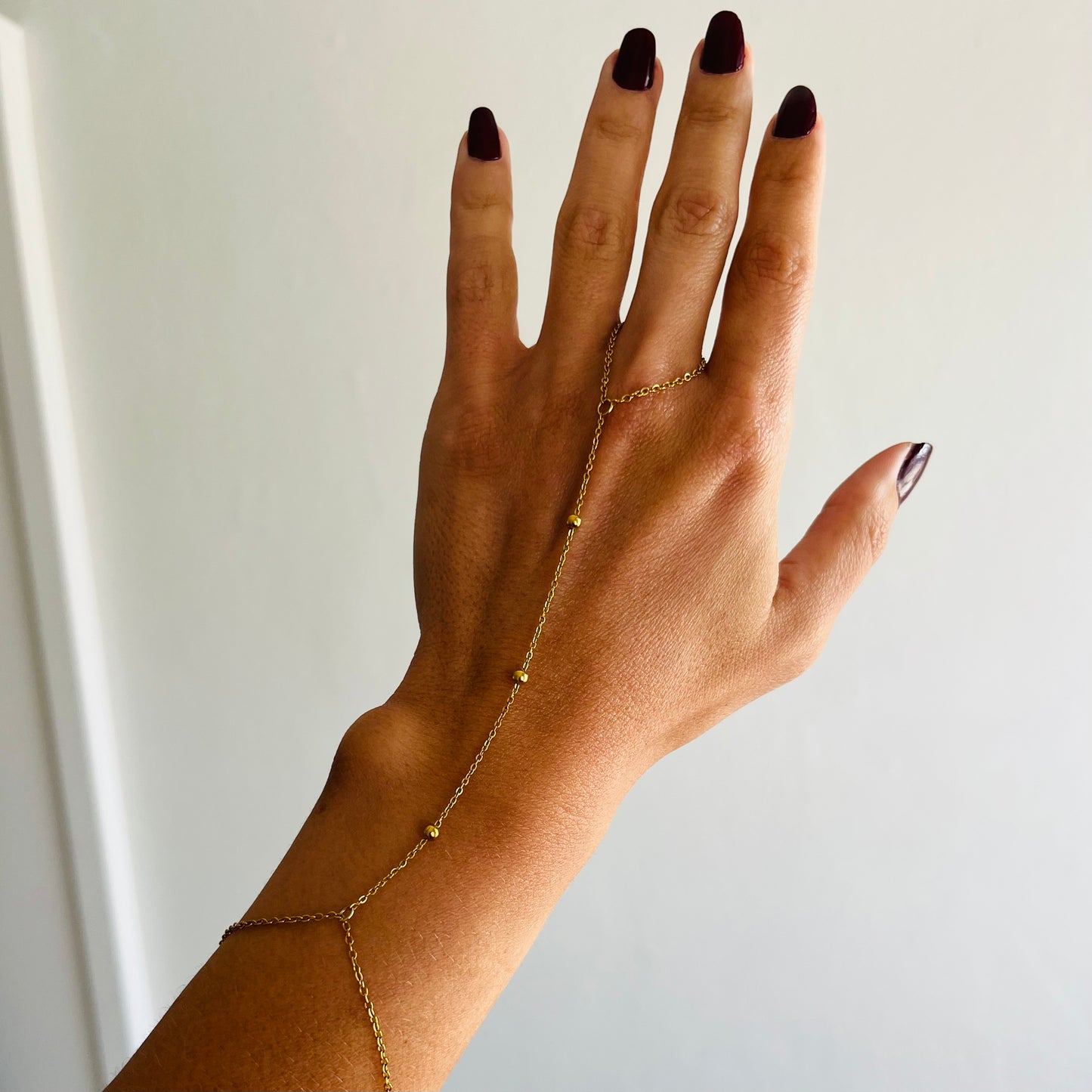 Hand Chain by Buya