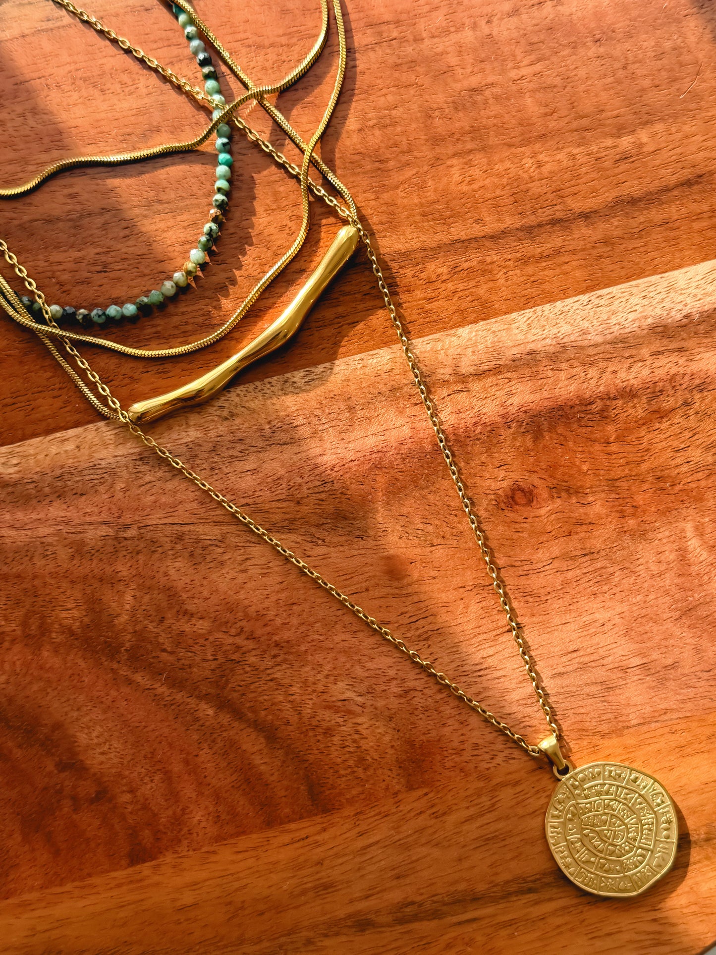 The Phaistos Necklace