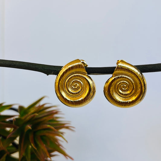 Bold Shell Earring