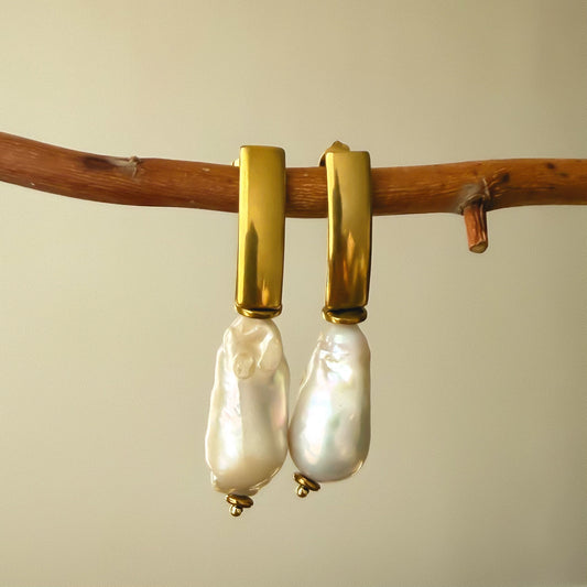 Aura Earrings