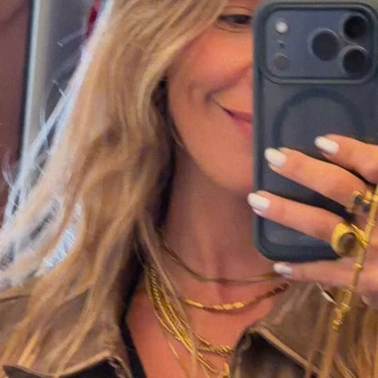 Scorpione Stud Earrings